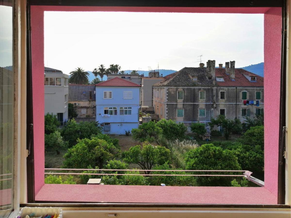 Vila Rosa Вис Екстериор снимка